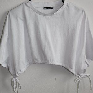 ZARA Cropped tshirt with drawstring adjustable bottom